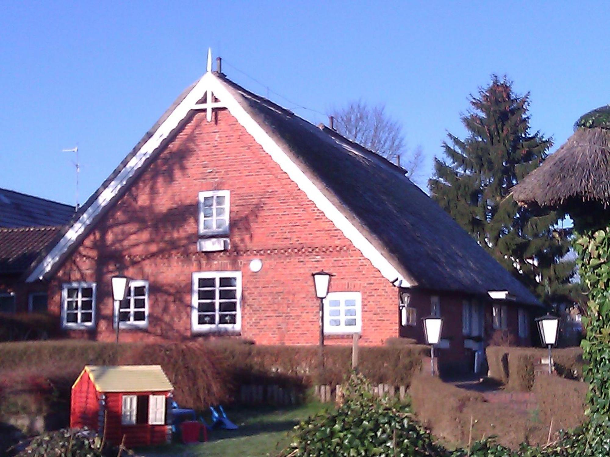 Nobis Krug Hotel Groß Sarau Bagian luar foto
